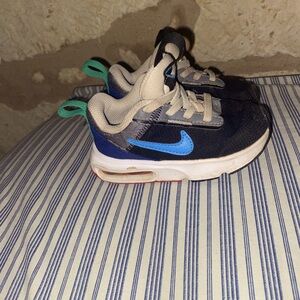 Nike Air Max INTRLK Lite "Black/Photo Blue/Cool Grey" Toddler Boys' Shoe